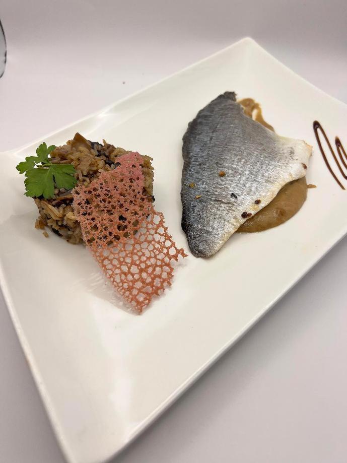 Logis Hotel La Bergerie Hotel 3 Etoiles Restaurant Savoureux Saint-Pierre-Lafeuille Ngoại thất bức ảnh